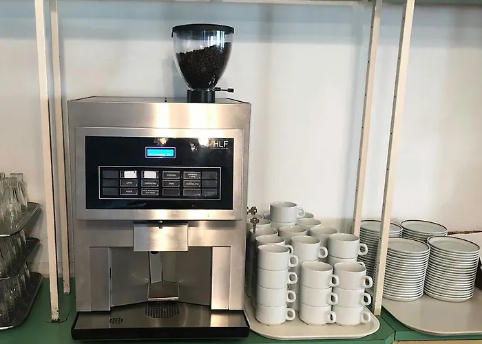 Annita 3* קרביה